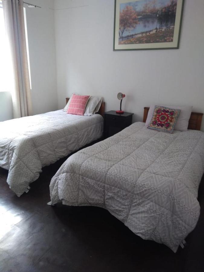 Hostal Mancora Monjitas 755 Hotel Santiago Buitenkant foto