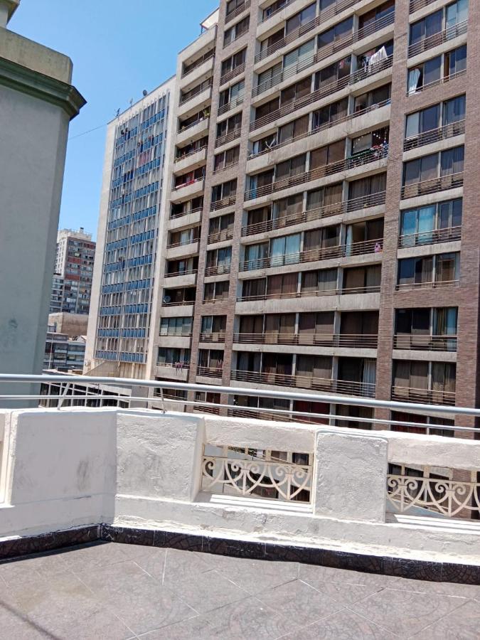 Hostal Mancora Monjitas 755 Hotel Santiago Buitenkant foto