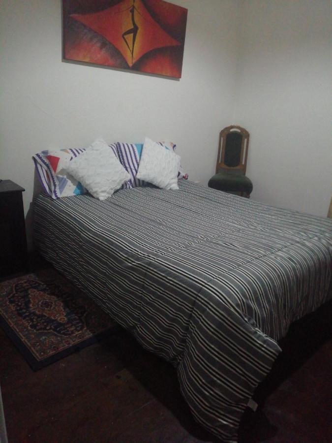 Hostal Mancora Monjitas 755 Hotel Santiago Buitenkant foto