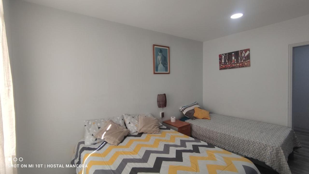 Hostal Mancora Monjitas 755 Hotel Santiago Buitenkant foto