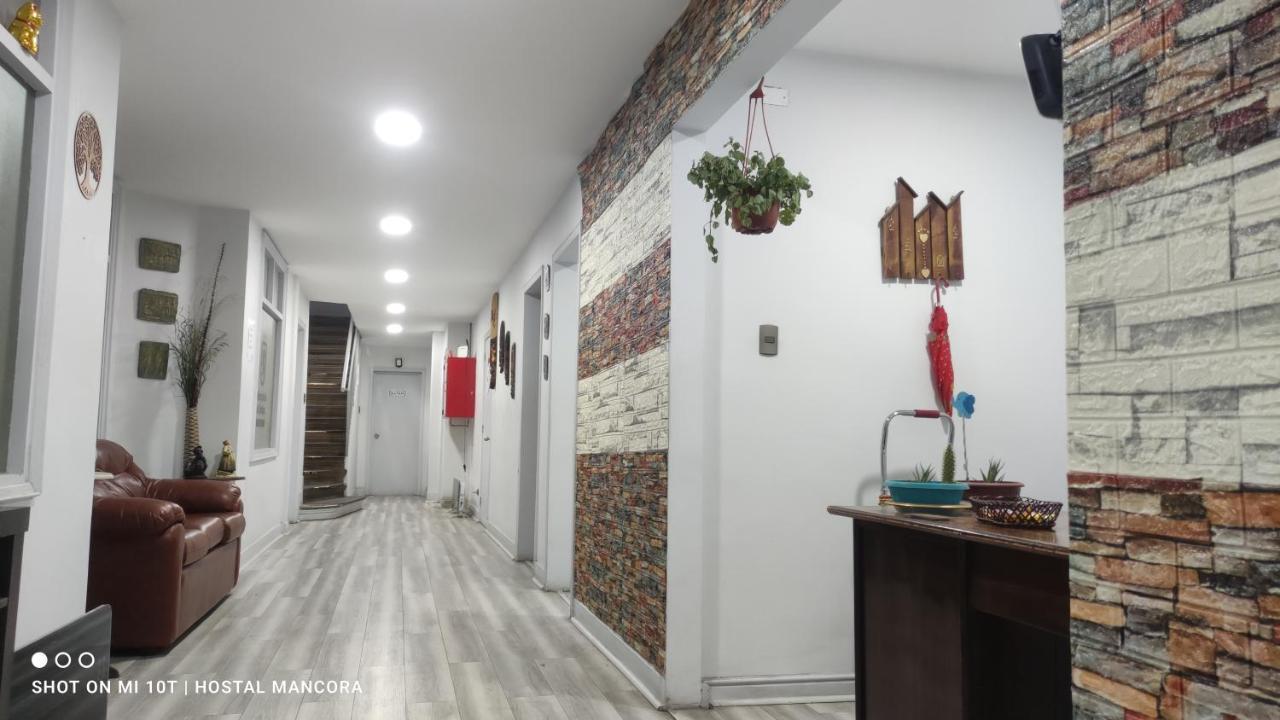 Hostal Mancora Monjitas 755 Hotel Santiago Buitenkant foto